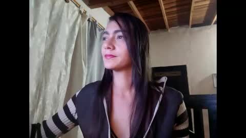 Snapshot of elizka_00 chatting on 03/28/26, 04:23 elizka 00 online show from 03/28/26, 04:23