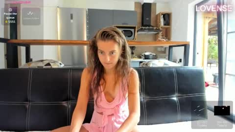 Snapshot of elizsweet chatting on 05/29/26, 06:33 Eliz online show from 05/29/26, 06:33