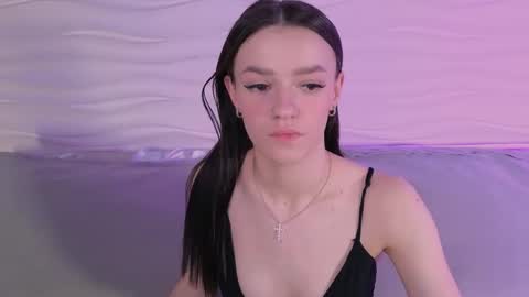 elizzza_ online show from 11/08/25, 05:18