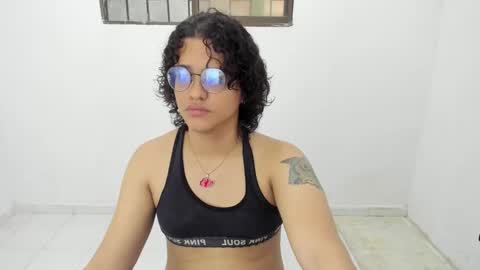 Diana online show from 12/03/25, 06:39