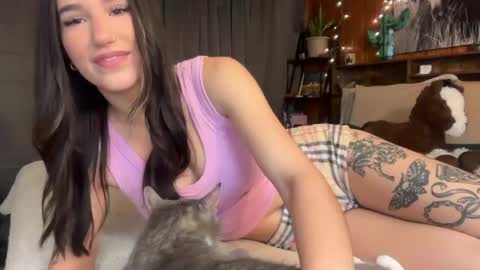 Ella online show from 04/30/26, 12:22