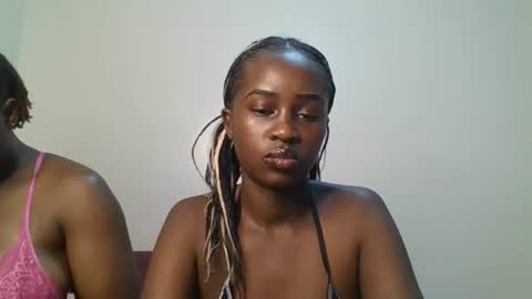 ella8_ online show from 07/03/26, 07:48