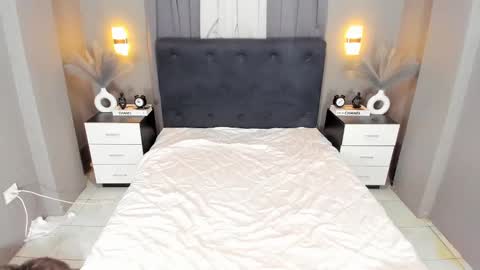 Ella online show from 12/01/24, 09:15