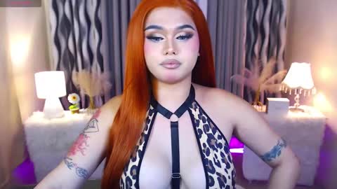 HI ITS ME ELLA online show from 11/04/25, 05:34