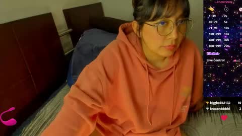 Ella and Harry online show from 09/12/25, 04:01