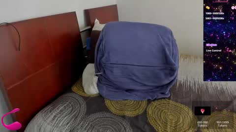 Snapshot of ella_harry chatting on 02/13/26, 05:20 Ella and Harry online show from 02/13/26, 05:20