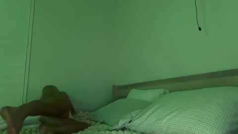 Snapshot of ella_hill chatting on 11/27/25, 02:57 Ella online show from 11/27/25, 02:57