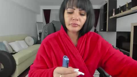 Snapshot of ella_sweety0 chatting on 01/18/26, 04:55 Ella online show from 01/18/26, 04:55