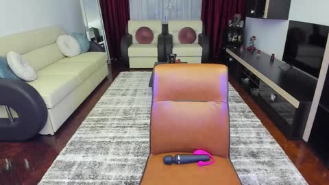 Snapshot of ella_sweety0 chatting on 02/09/26, 06:01 Ella online show from 02/09/26, 06:01