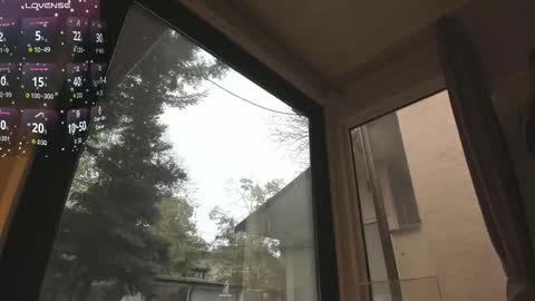 ella_vee online show from 11/17/25, 06:19