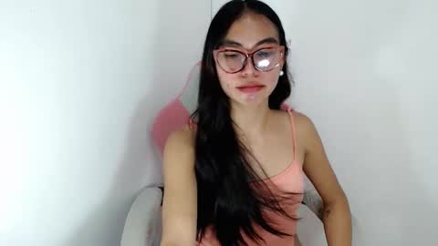 Snapshot of ella_walkerxxx chatting on 04/30/26, 03:18 ella_walkerxxx online show from 04/30/26, 03:18