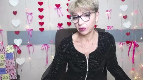 EllaBonito online show from 02/09/25, 06:22