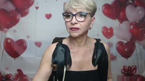 Snapshot of ellabonito chatting on 05/16/26, 06:43 EllaBonito online show from 05/16/26, 06:43