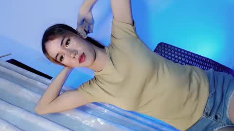 Snapshot of ellah_bonita chatting on 03/12/25, 10:05 ellah_bonita online show from 03/12/25, 10:05