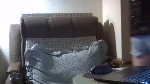 Snapshot of ellajohnsonx chatting on 02/08/26, 01:25 ellajohnsonx online show from 02/08/26, 01:25