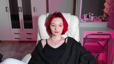 ellales online show from 09/20/25, 07:53