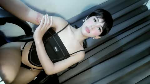 Snapshot of ellaliciousss chatting on 02/26/26, 04:50 ella online show from 02/26/26, 04:50