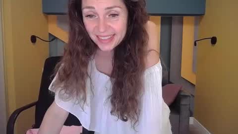 EllaLongs online show from 12/08/24, 03:35