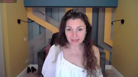 EllaLongs online show from 12/18/24, 04:28