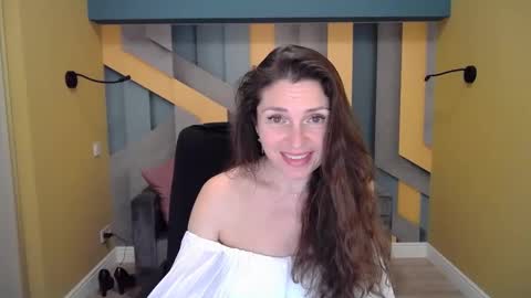 EllaLongs online show from 01/05/25, 03:34