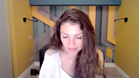 EllaLongs online show from 02/15/25, 09:59