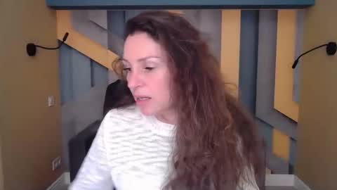 EllaLongs online show from 09/28/25, 11:37