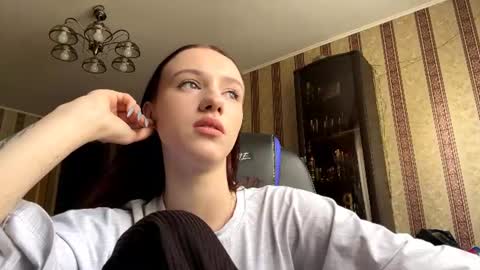 Snapshot of ellancirri chatting on 07/09/26, 08:07 Sophia online show from 07/09/26, 08:07