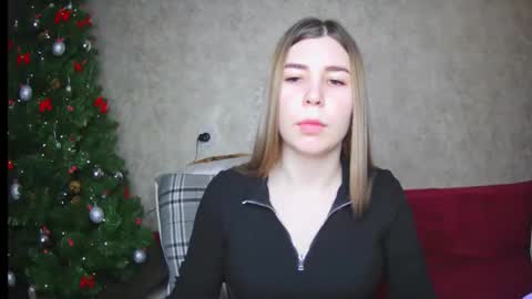 Snapshot of ellanuar chatting on 01/13/25, 05:01 EllaNuar online show from 01/13/25, 05:01