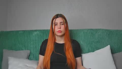 Snapshot of ellanuar chatting on 02/26/26, 07:51 EllaNuar online show from 02/26/26, 07:51