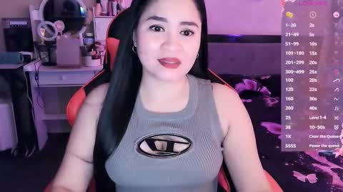 Snapshot of elleelle123 chatting on 11/15/25, 02:42 Ann online show from 11/15/25, 02:42