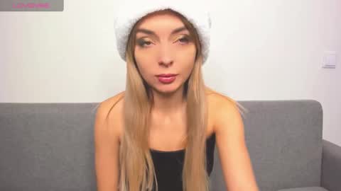 Snapshot of ellen_flow chatting on 01/02/25, 08:57 ellen_flow online show from 01/02/25, 08:57