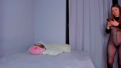 Snapshot of ellenmays chatting on 03/01/25, 07:04 Ellen online show from 03/01/25, 07:04