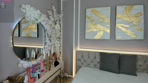 princess online show from 09/16/25, 07:04