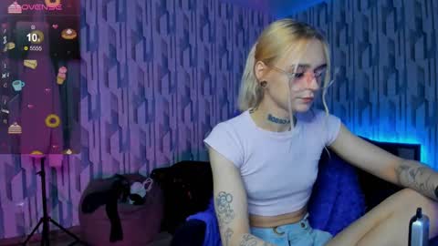 Ellie online show from 01/25/25, 12:47