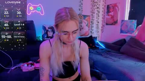 Ellie online show from 09/26/25, 11:58