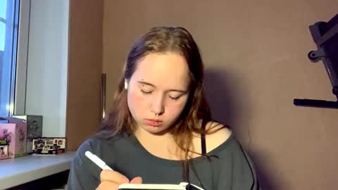 Michelle online show from 12/17/25, 09:21