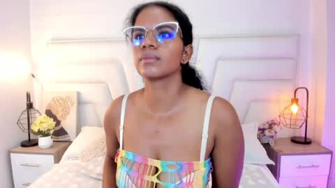  Ellie   online show from 01/22/25, 03:07