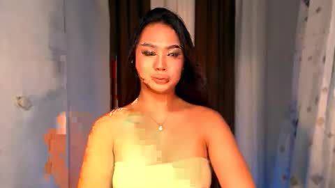 Snapshot of elliecummers chatting on 11/30/25, 11:53 ellie online show from 11/30/25, 11:53