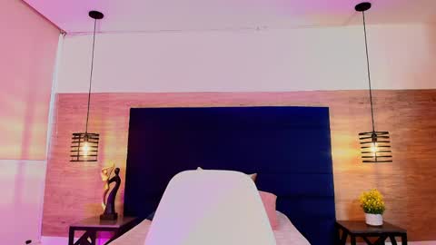 elliee_alves online show from 05/08/26, 04:45