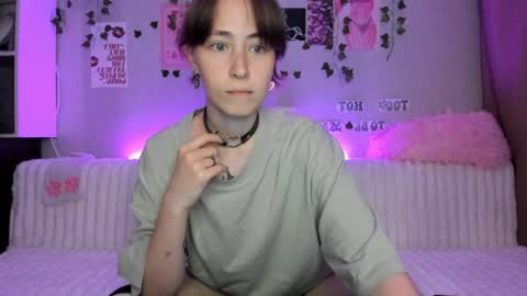 Ellie online show from 07/17/26, 07:08