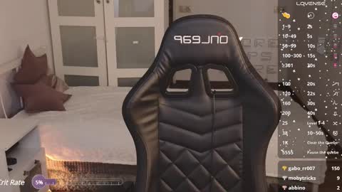 Snapshot of elliefrost chatting on 02/24/25, 12:30 elliefrost online show from 02/24/25, 12:30