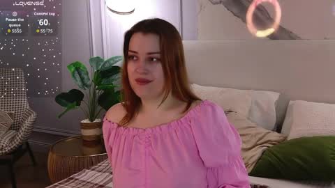 elliegarson__ online show from 04/30/26, 05:08