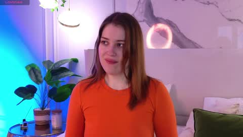 elliegarson__ online show from 05/01/26, 05:06