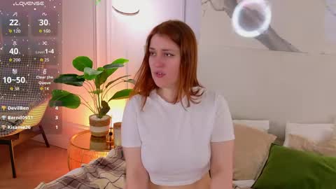 elliegarson__ online show from 05/31/26, 06:09