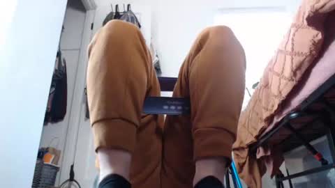 Snapshot of ellierowyn chatting on 01/17/26, 06:22 Ellie Rowyn online show from 01/17/26, 06:22