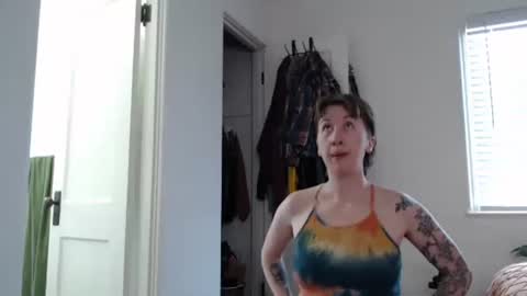 Ellie Rowyn online show from 04/30/26, 11:20