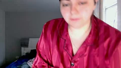 Snapshot of ellies_8 chatting on 06/12/26, 04:55 Ellie online show from 06/12/26, 04:55