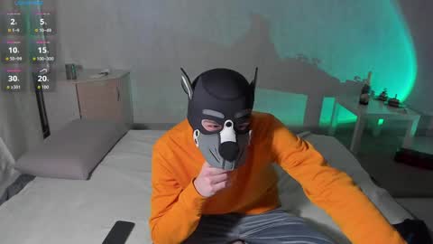 Snapshot of elliot_winki chatting on 06/06/26, 01:00 elliot_winki online show from 06/06/26, 01:00