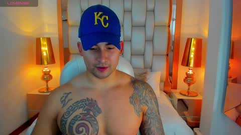 E L L I O T    V E L E Z online show from 12/02/24, 08:11