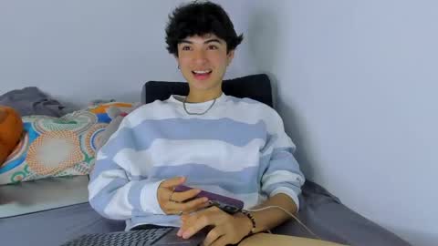 elliotvolkov online show from 04/21/26, 01:42